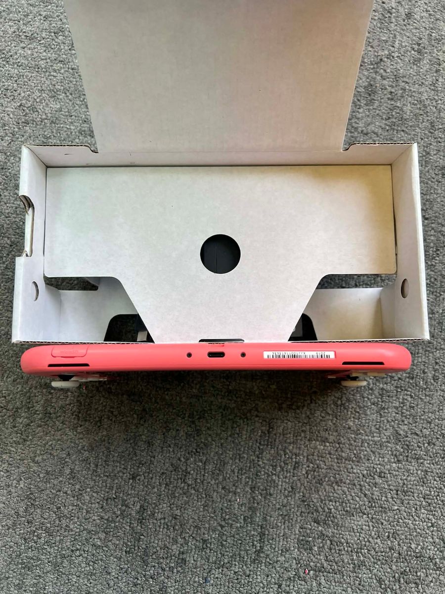 中古・Nintendo Switch Lite コーラル・箱あり・充電器｜Yahoo!フリマ