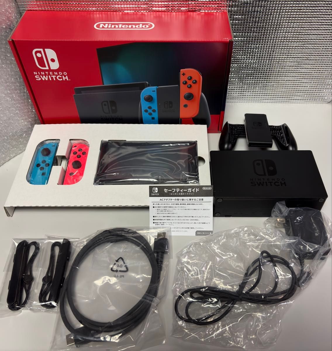 Nintendo Switch Joy-Con (L)ネオンブルー(R)ネオンレッド バッテリー