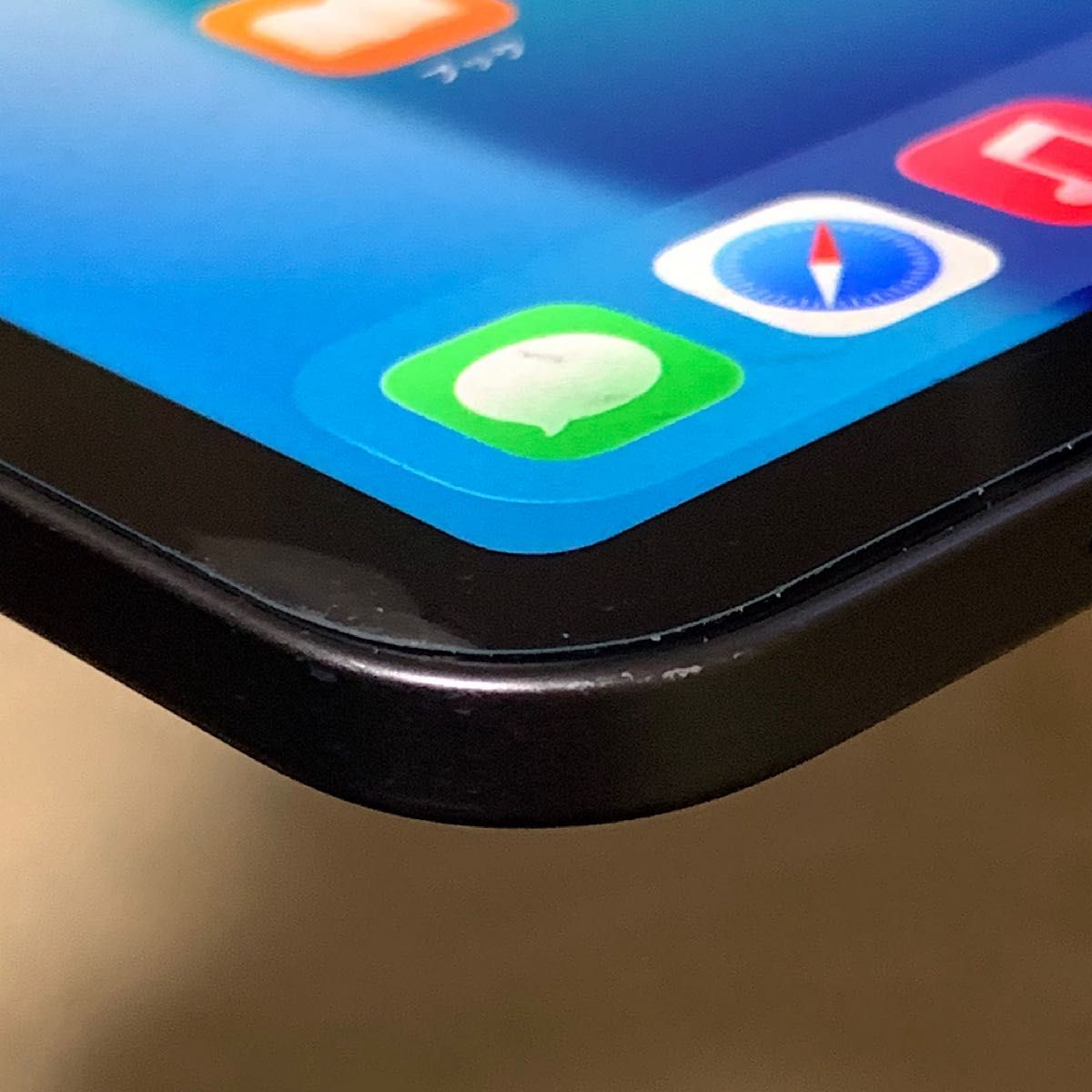 バッテリー新品交換済 iPad Pro 11インチ 第2世代 256GB グレイ Wi-Fi