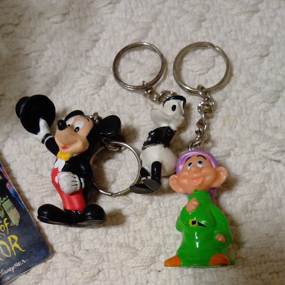 ディズニーシー限定 タワーオブテラー ミッキーがぶるぶるふるえる