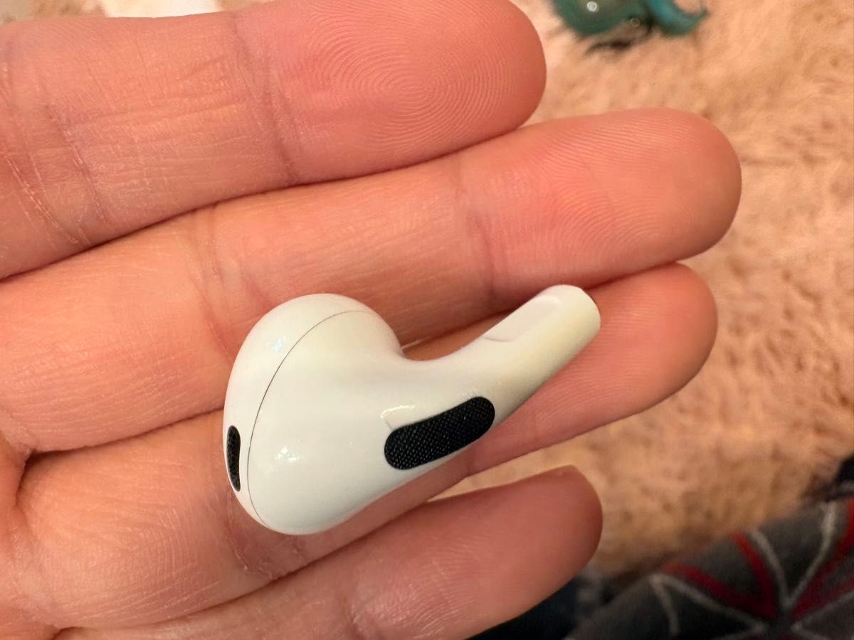 AirPods Pro 第二世代 Lightning｜Yahoo!フリマ（旧PayPayフリマ）