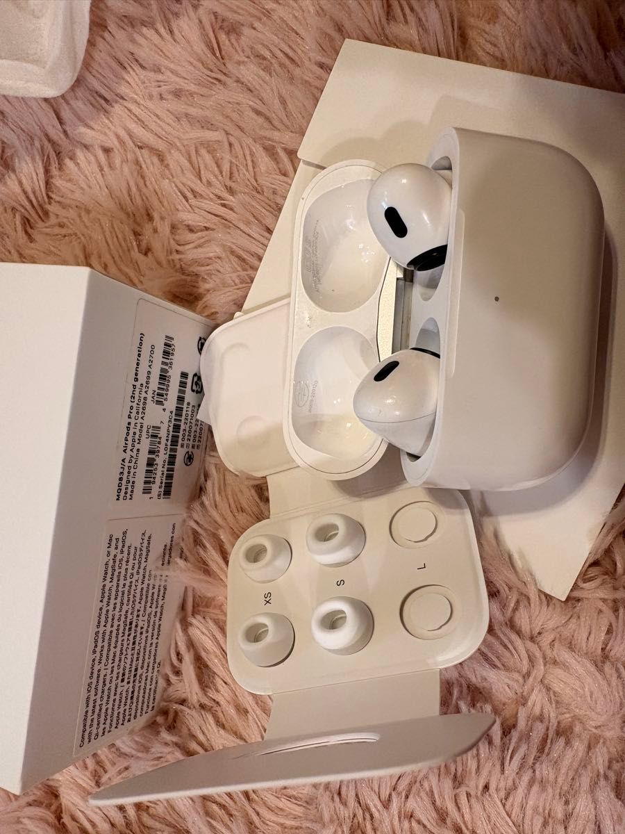 AirPods Pro 第二世代 Lightning｜Yahoo!フリマ（旧PayPayフリマ）