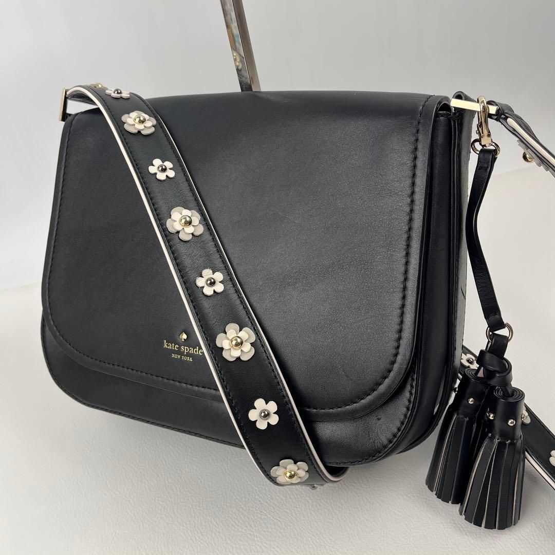 美品 ケイトスペード ショルダーバッグ タッセル フラワーベルト