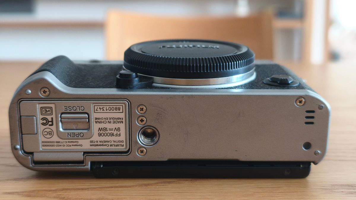 FUJIFILM X-T20 ボディ（シルバー）｜Yahoo!フリマ（旧PayPayフリマ）