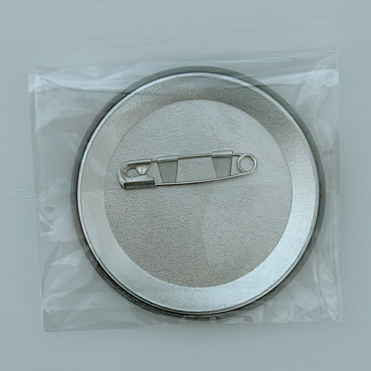 名探偵コナン カフェ 2018年 缶バッジ 怪盗キッド ミニキャラ｜Yahoo