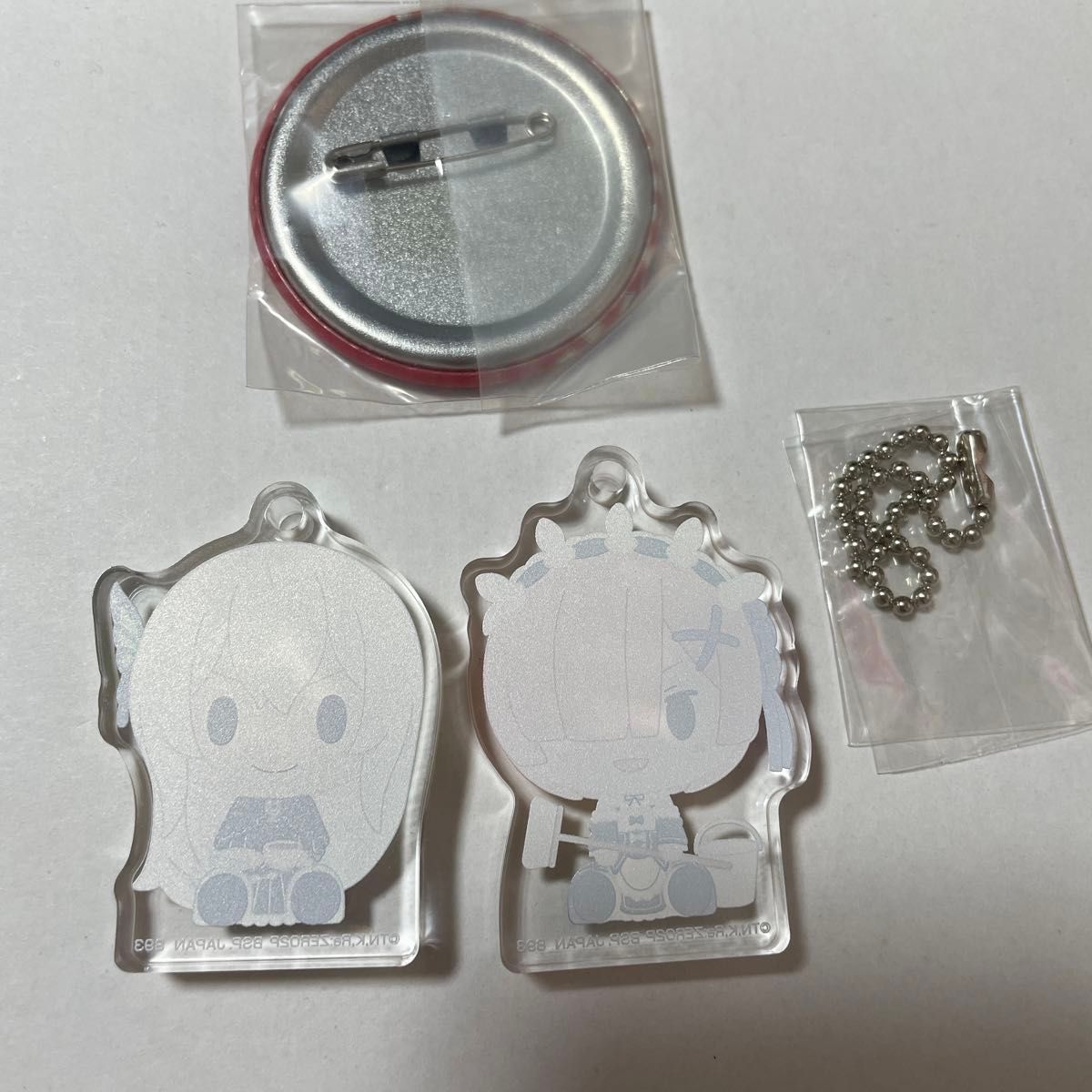 Re ゼロから始める異世界生活 ラム エキドナ 缶バッジ アクリル