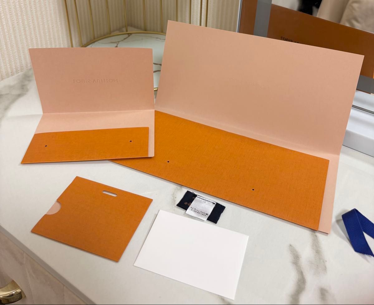 ルイヴィトン空箱ギフトボックス LOUIS VUITTON リボン レターセット