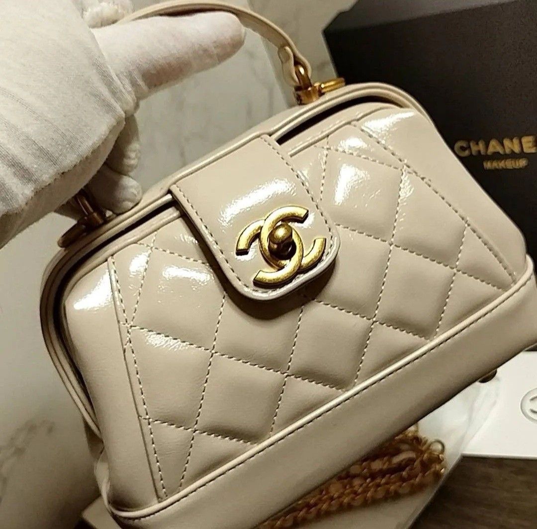 こちらのサイトで購入 ノベルティ ショルダーバッグ ゴールドチェーン