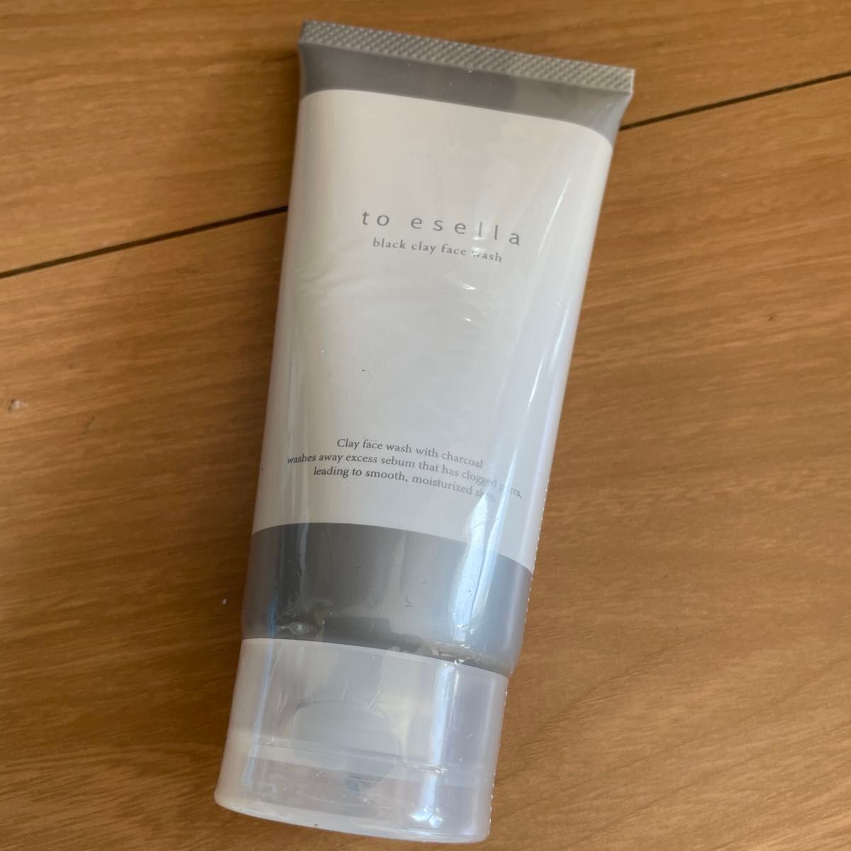 to esella black clay face wash 120g イセラ ブラッククレイ