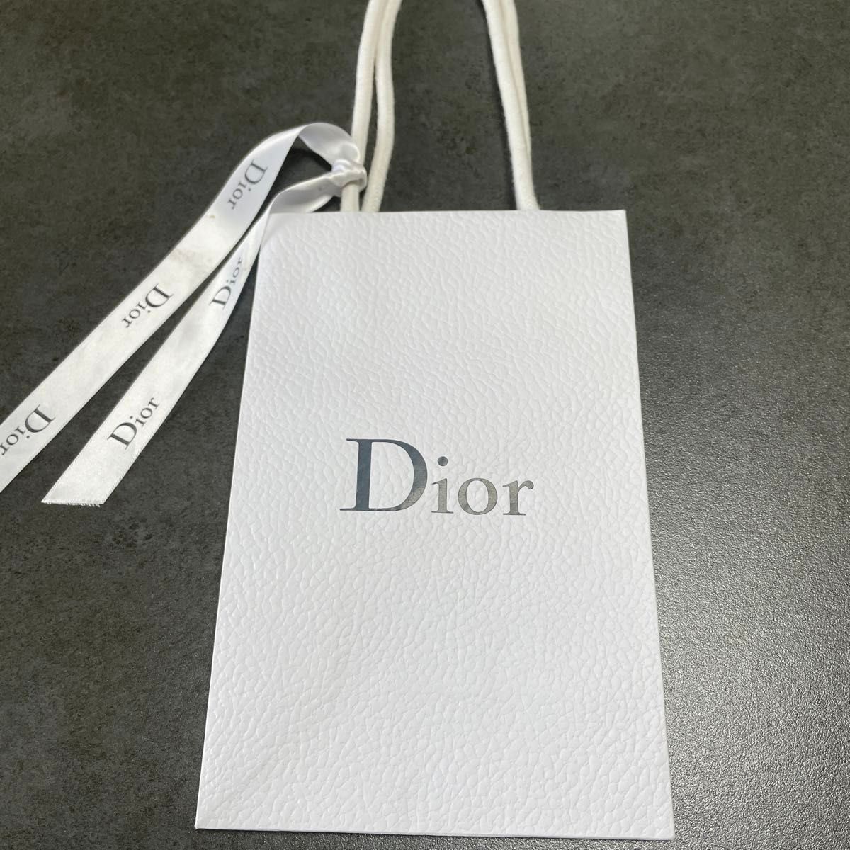 Dior ディオール ショッパー 紙袋 リボン付き｜Yahoo!フリマ（旧PayPay