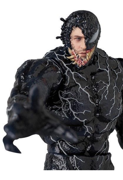 MAFEX ヴェノム レット・ゼア・ビー・カーネイジ マフェックス Venom