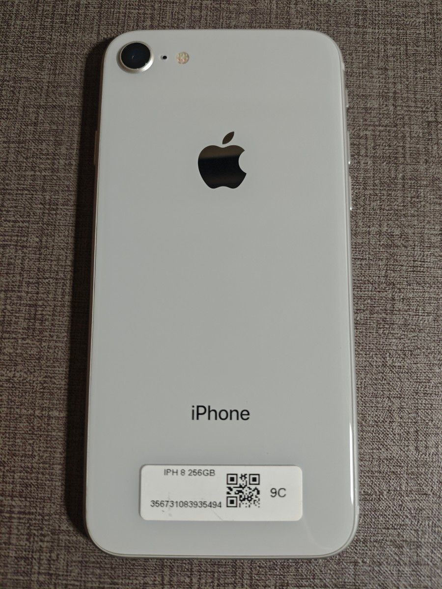Apple iPhone 8 256GB ホワイト 本体のみ｜Yahoo!フリマ（旧PayPayフリマ）