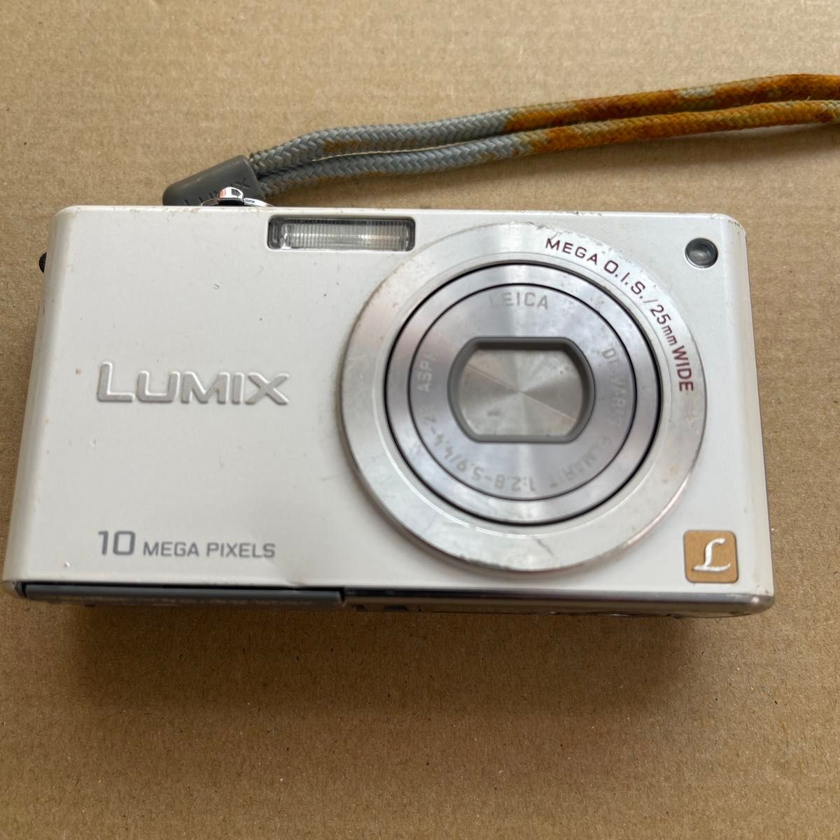 LUMIX DMC-FX37 10メガピクセル Panasonic LUMIX DMC-FX37 10メガ