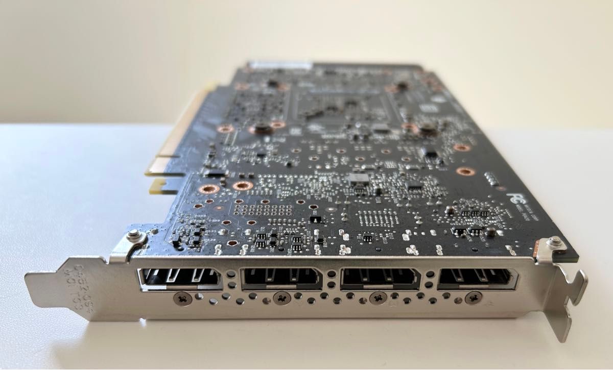 ② HP NVIDIA Quadro P2200 5GB GDDR5X グラフィックボード 4画面出力