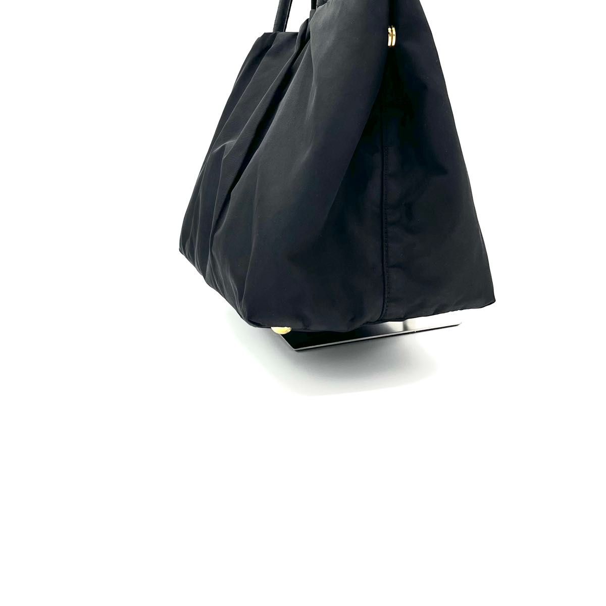 PRADA プラダ リボン ボンバー メタルロゴ ナイロン テスート レザー