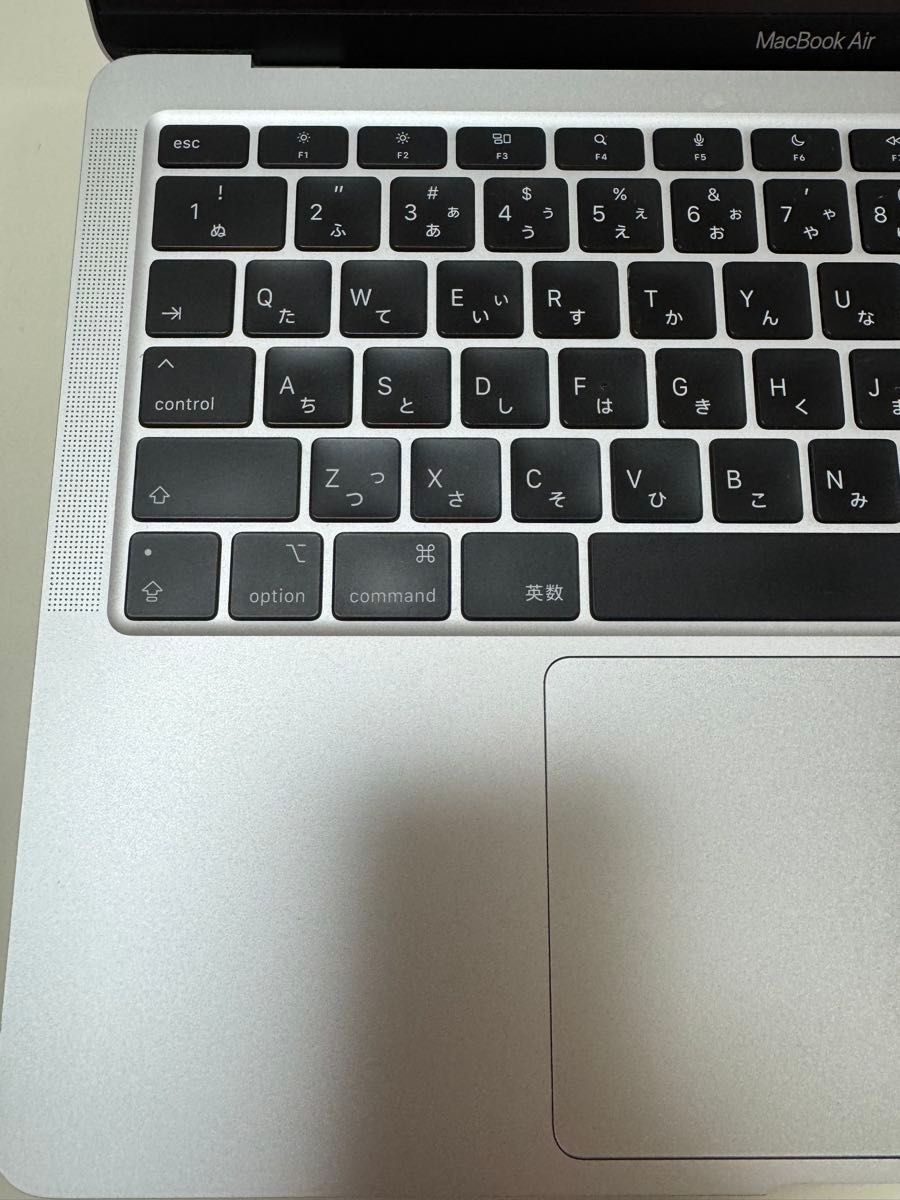 MacBook Air M1 8GB 256GB｜純正充電器付き｜バッテリー正常｜Yahoo