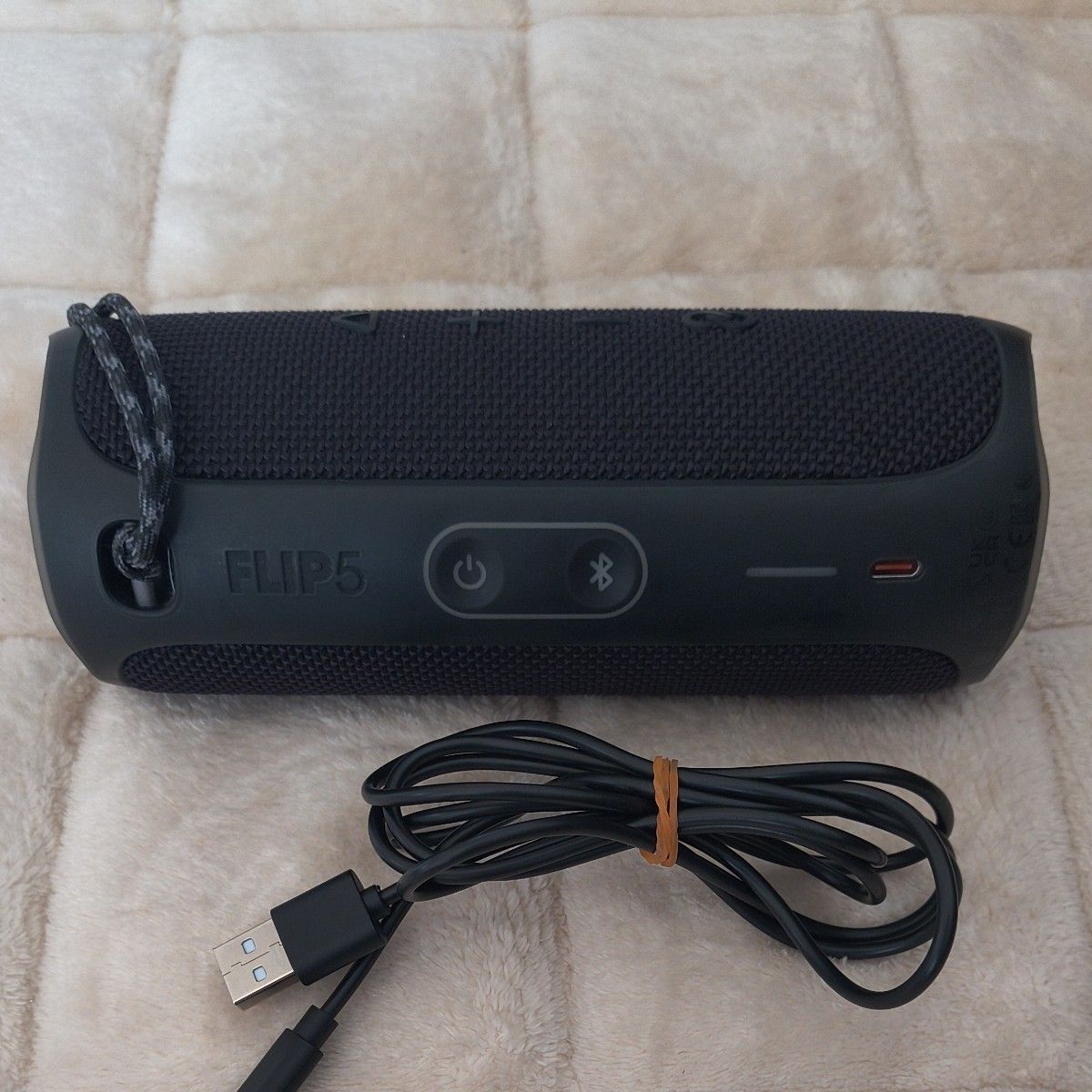 JBL FLIP5 Bluetoothスピーカー ブラック USBケーブル付き｜Yahoo