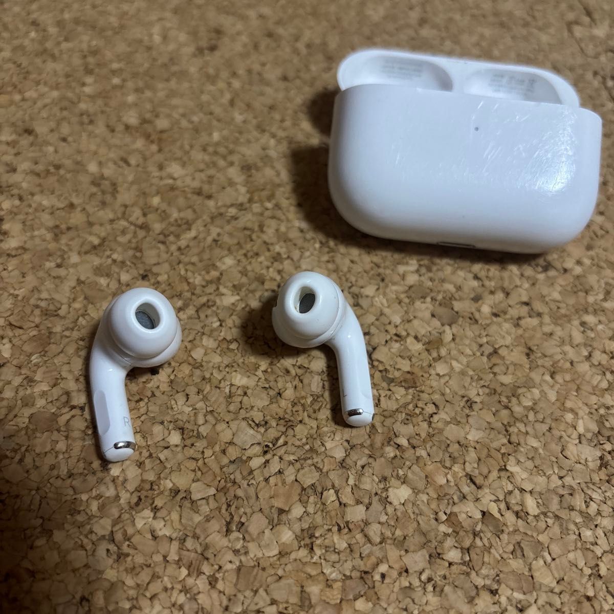 箱&付属品付き】AirPods Pro 第一世代 フルセット（左耳接続不可