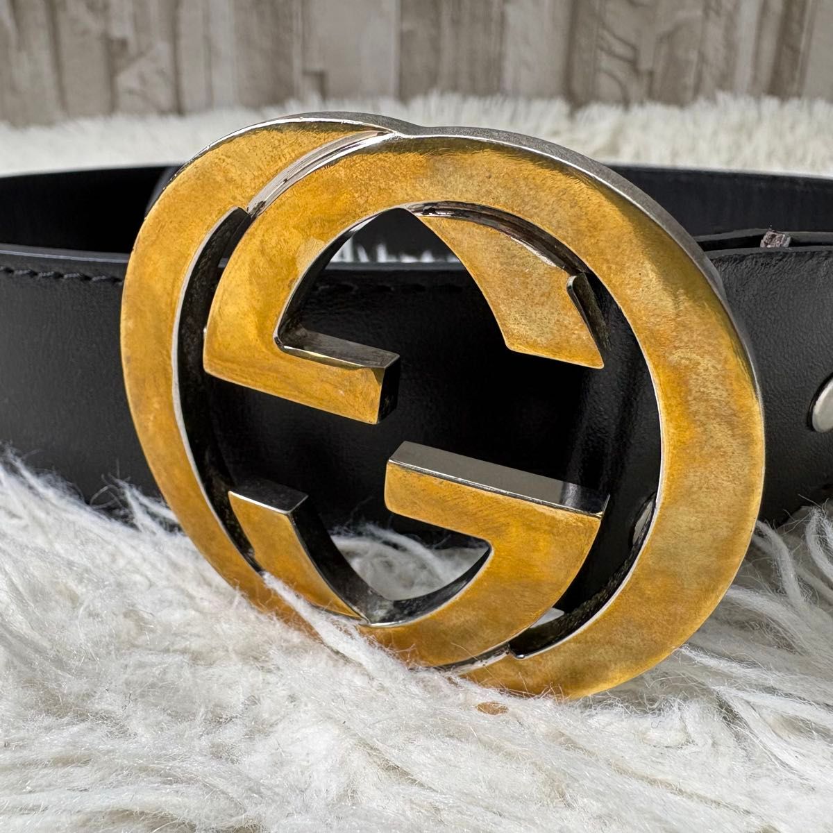 美品 GUCCI グッチ インターロッキング レザーベルト メンズ 黒 金 GG