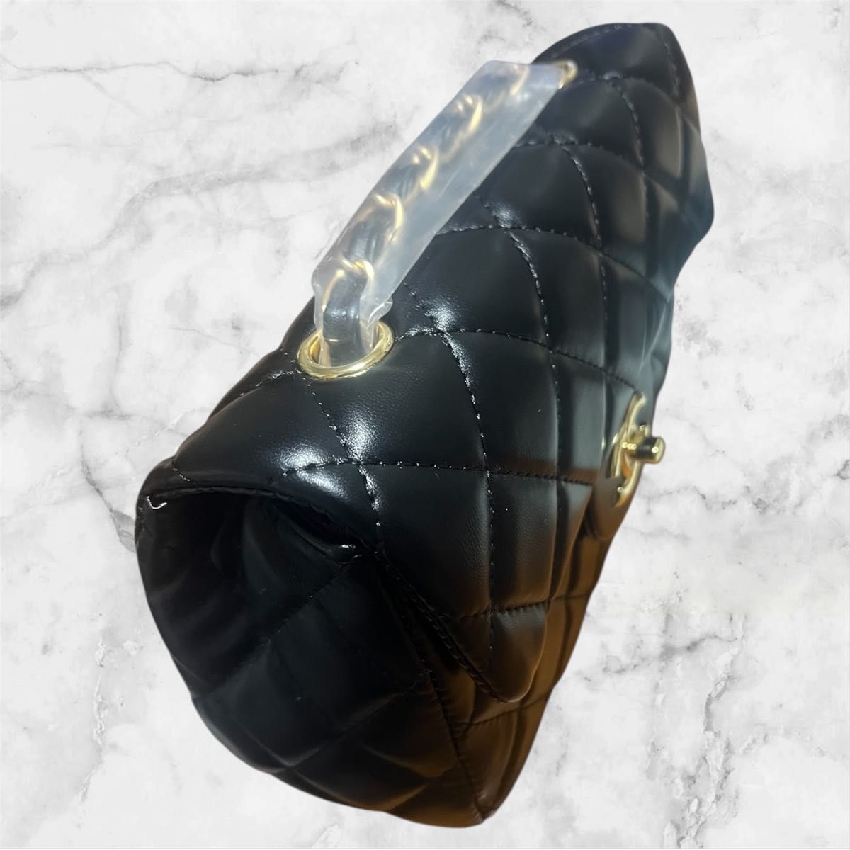 ショルダーバッグ ブラック マトラッセ キルティング 2way ゴールド 色