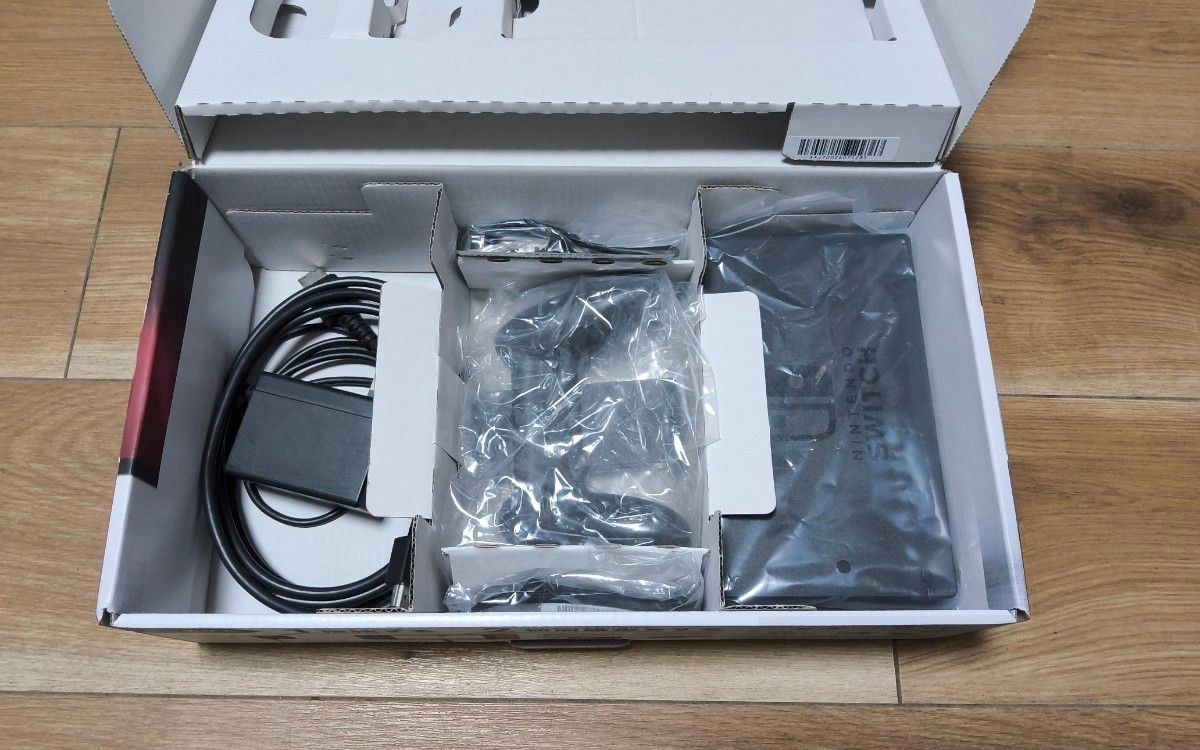 15 Nintendo Switch HDMIケーブル ACアダプター ドック Joy-Con