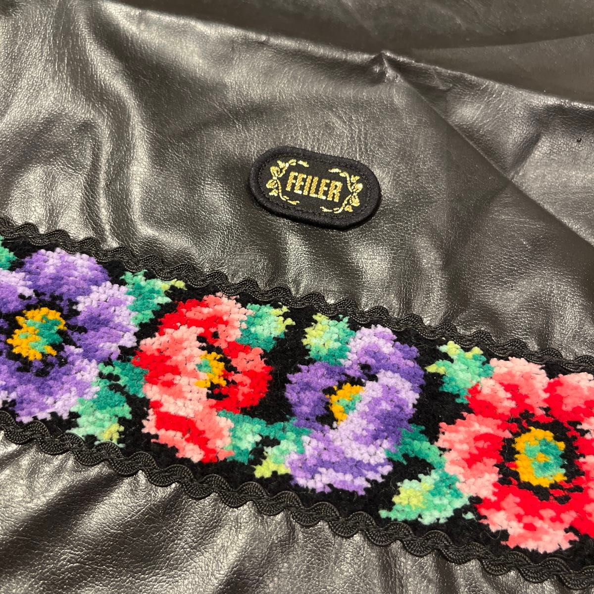 新品未使用】FEILER フェイラー 巾着 黒 花柄 シェニール織 ポーチ