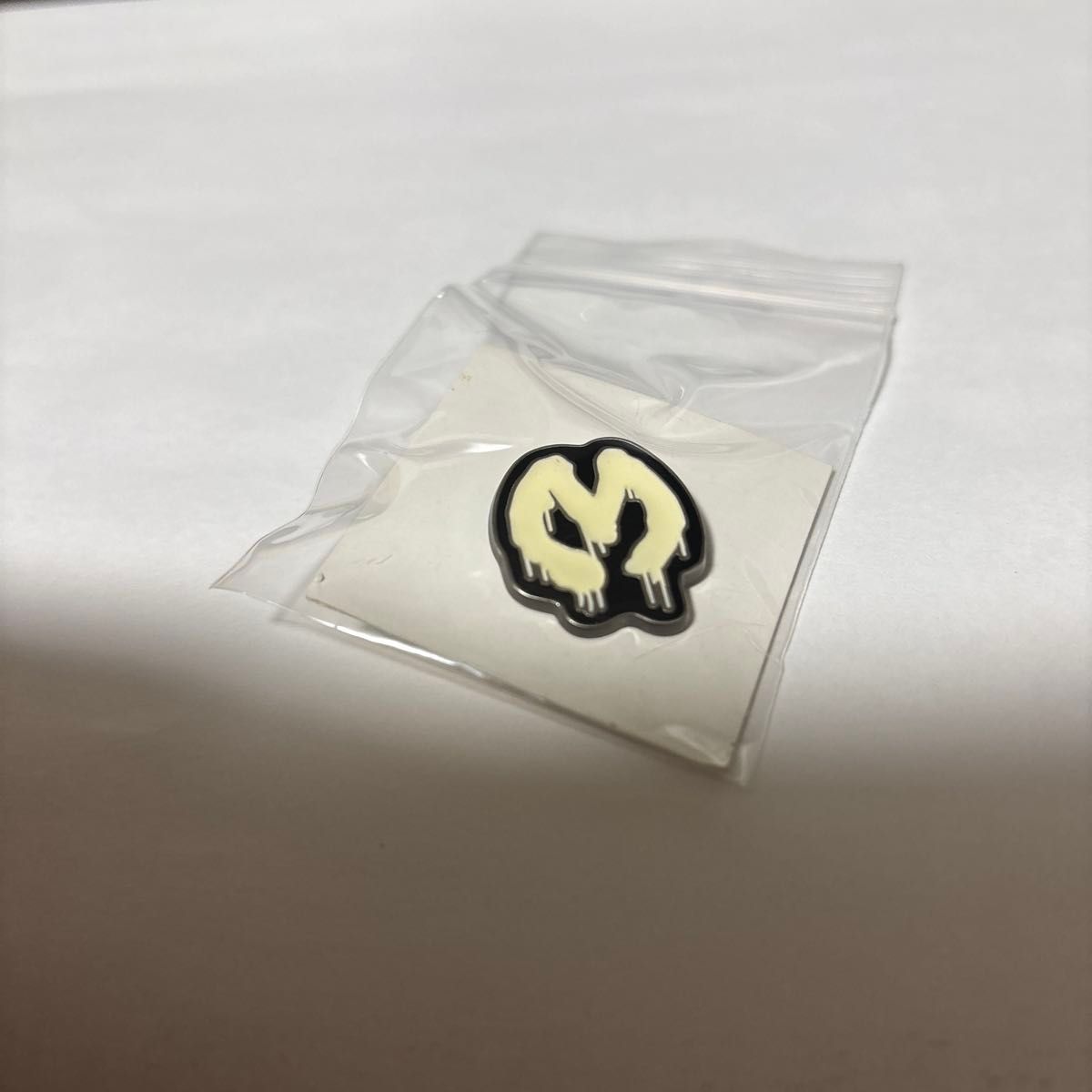 Mrs GREENAPPLE 2018年ゼンジン未到とプロテストピンバッジ｜Yahoo