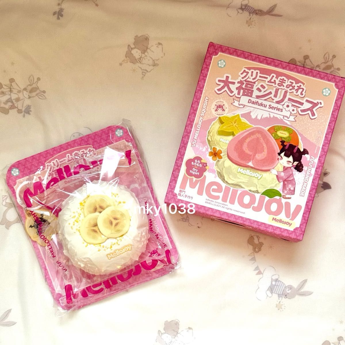 大人気 Mellojoy スクイーズ 大福 バナナ メロジョイ 新パッケージ