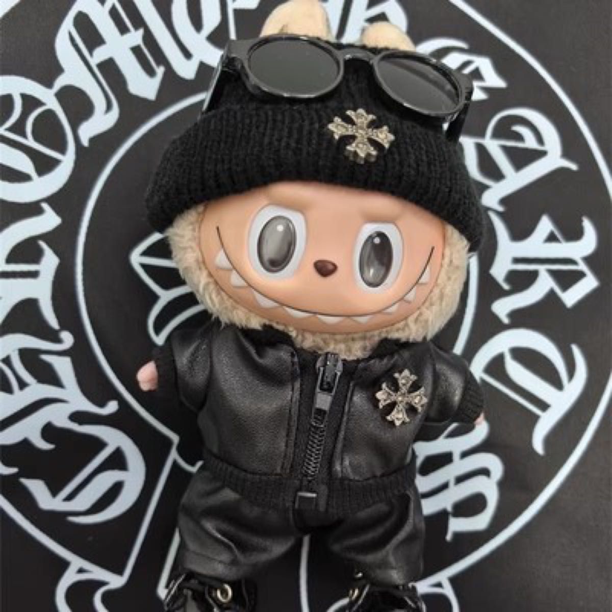 新品 未使用】2着 ラブブ ペアルック ぬい服 男女 ブラック コーデ