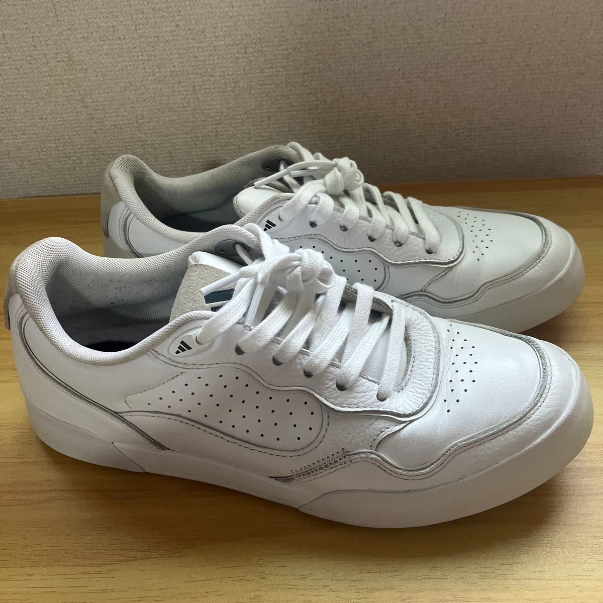 即日発送 アディダスゴルフ レトロクロス25 26 5cm ホワイト｜Yahoo
