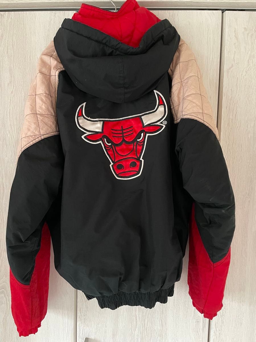STARTER NBA シカゴブルズ 中綿ジャケット Mサイズ 赤黒｜Yahoo!フリマ