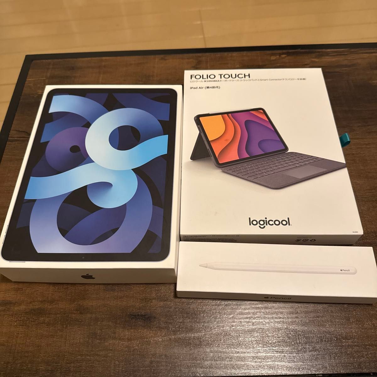 ほぼ未使用】iPad Air第4世代64GBWiFi+Logicool FOLIO TOUCH+