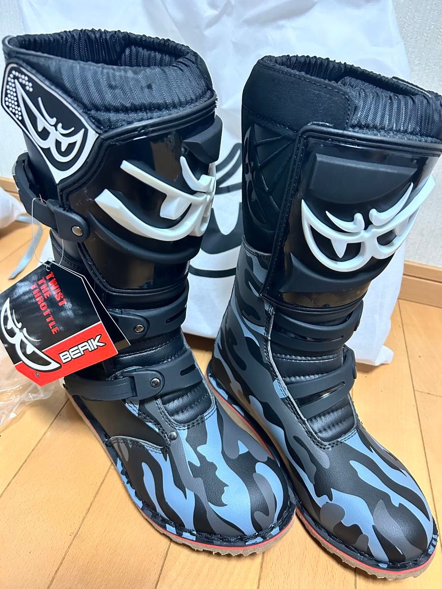 BERIK ベリック TRIAL トライアル ブーツ 黒/カモ 221 40サイズ 約25cm