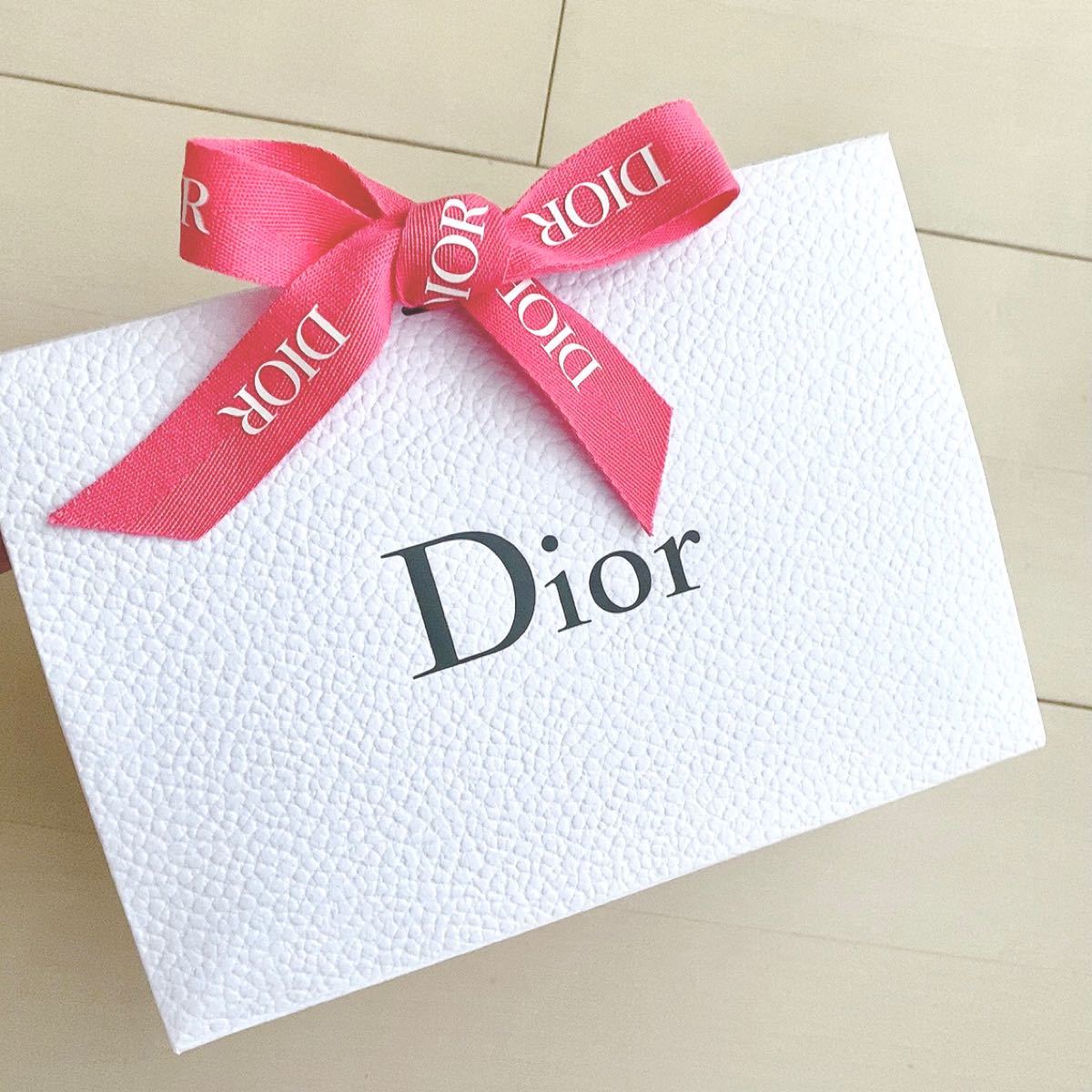 Dior ディオール 2021 ギフトボックス ピンクリボン ショッパー｜Yahoo