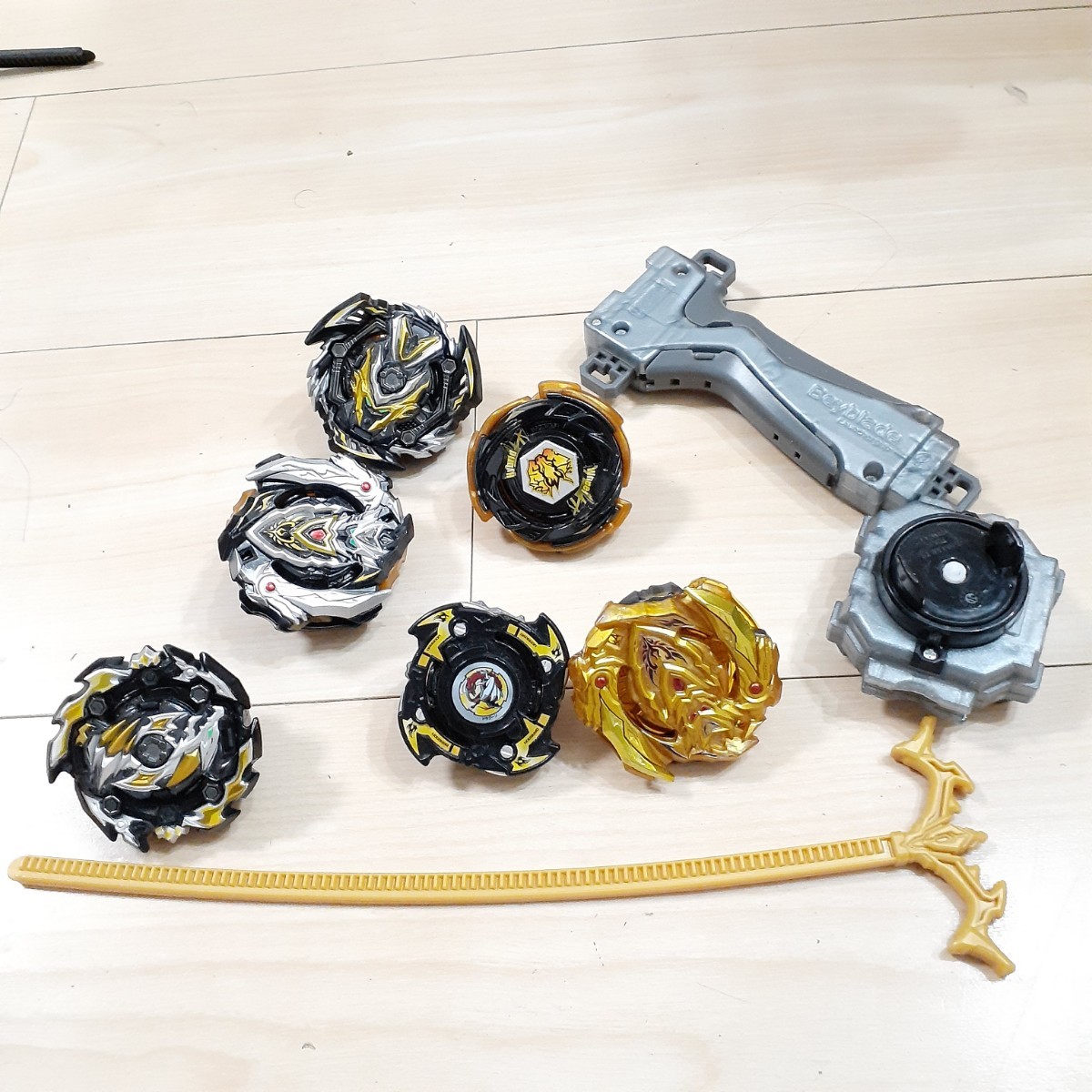 ベイブレード 20周年記念 コロコロプレミア限定セット バースト 黒