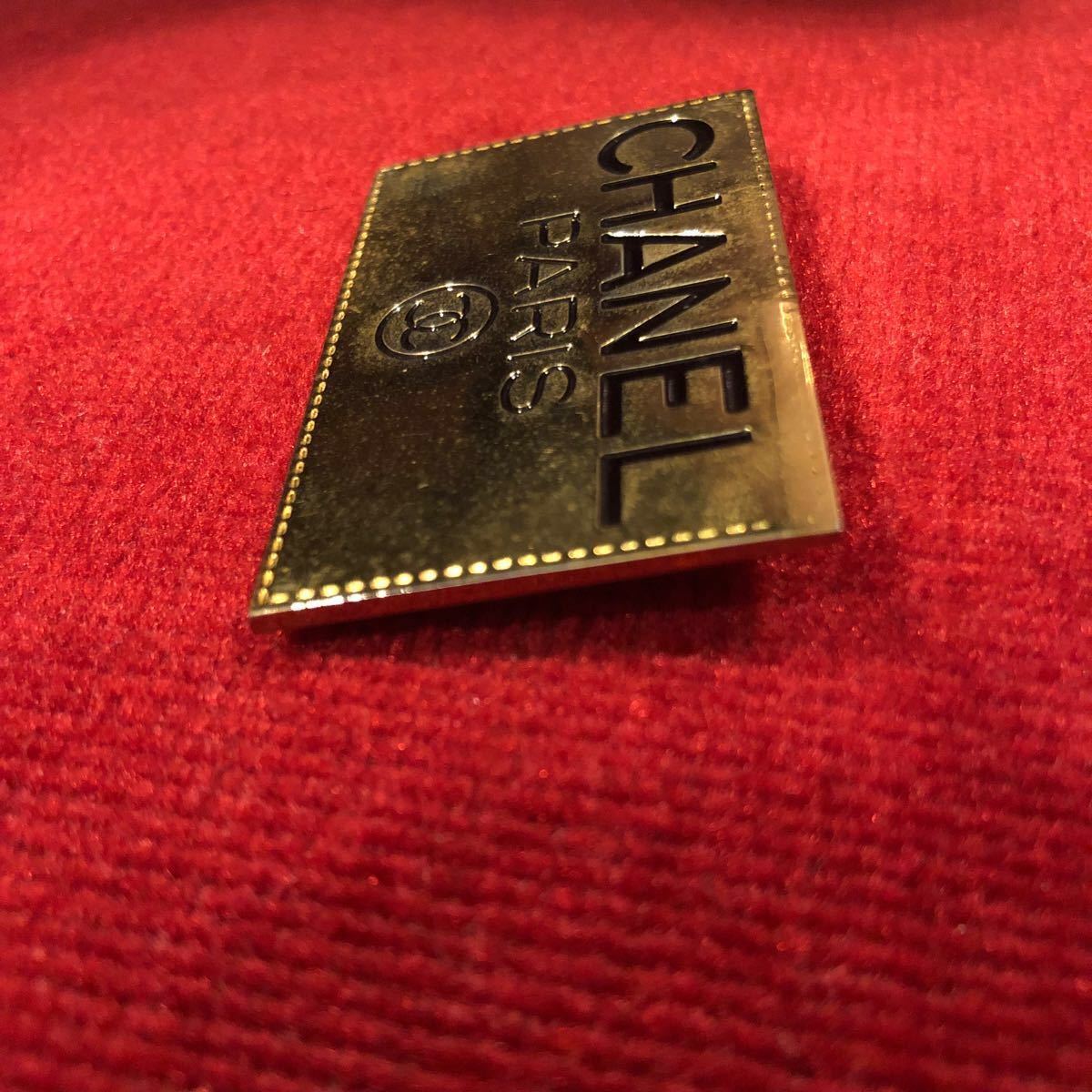 シャネル CHANEL ブローチ ヴィンテージ ロゴプレート GP ゴールド