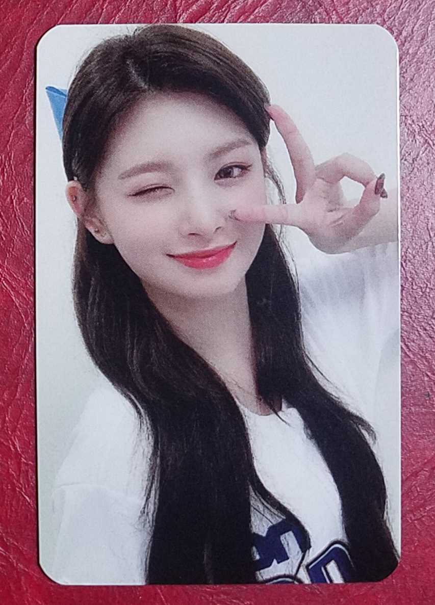 everglow ワンイロン サイン会 手渡しトレカ everglow ワンイロン