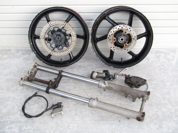 CRM250 MD24 前後ホイールセット CRM250 MD24 前後ホイールセット 2025