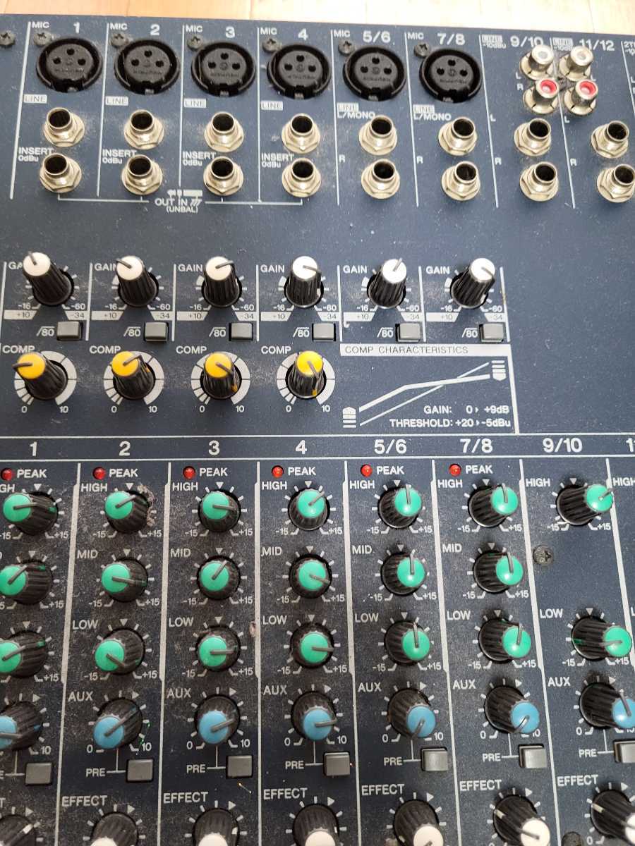 ジャンク品 YAMAHA MG124CX ミキシングコンソール ジャンク品 YAMAHA
