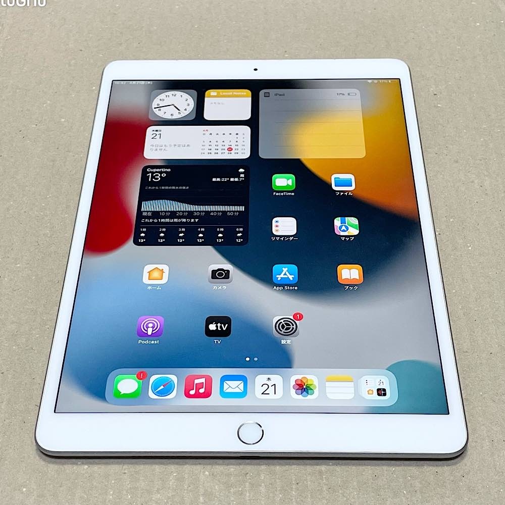 SIMフリー バッテリー98% 充電64回 iPad Air 3（第3世代）10 5インチ