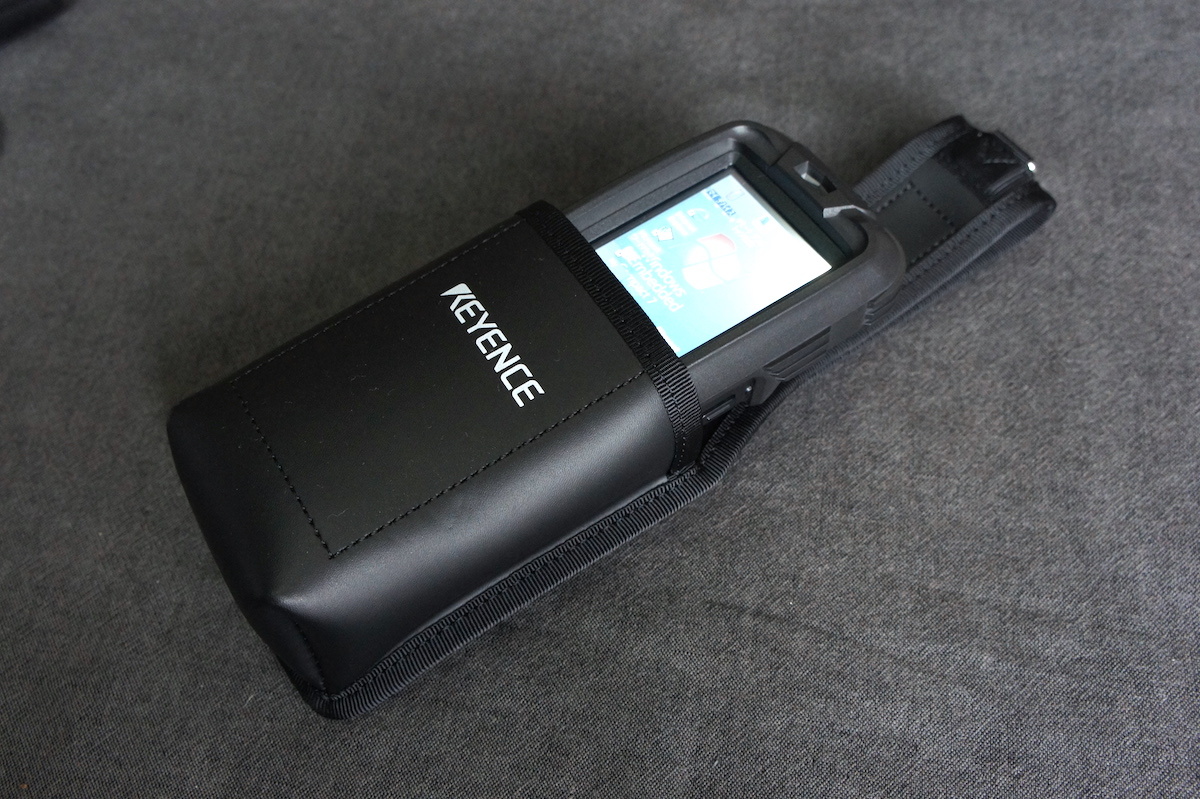 美品 動作通信確認済 KEYENCE BT-W85 ハンディターミナル 充電器BT