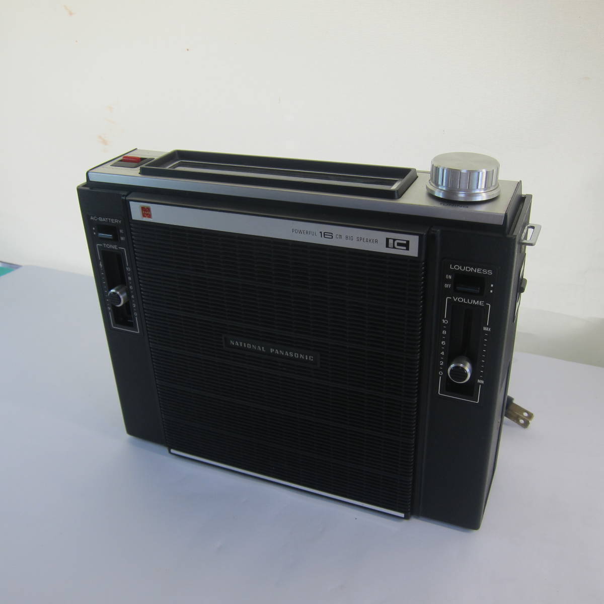 National Panasonic 1IC7石 AM-FM 2バンド 16cm大スピーカーラジオ RF