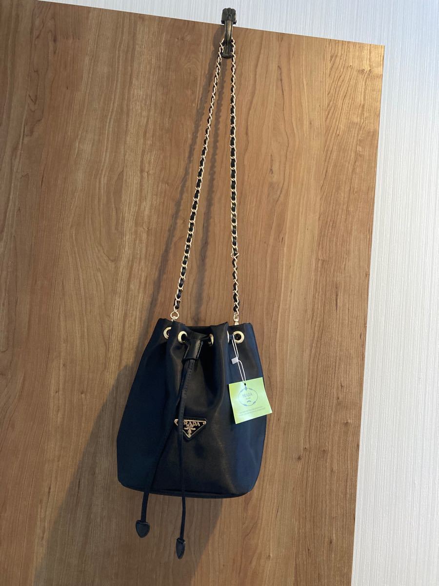 プラダ ノベルティ ポーチ 巾着 ショルダーバック｜Yahoo!フリマ（旧