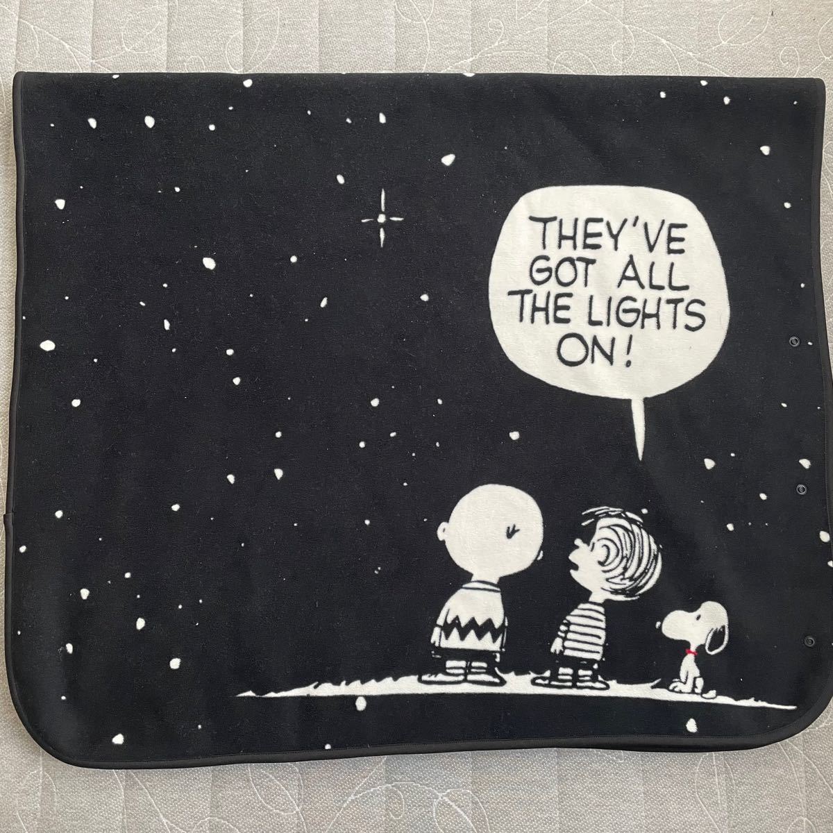 UNIQLO ピーナッツフリースブランケット スヌーピー チャーリー