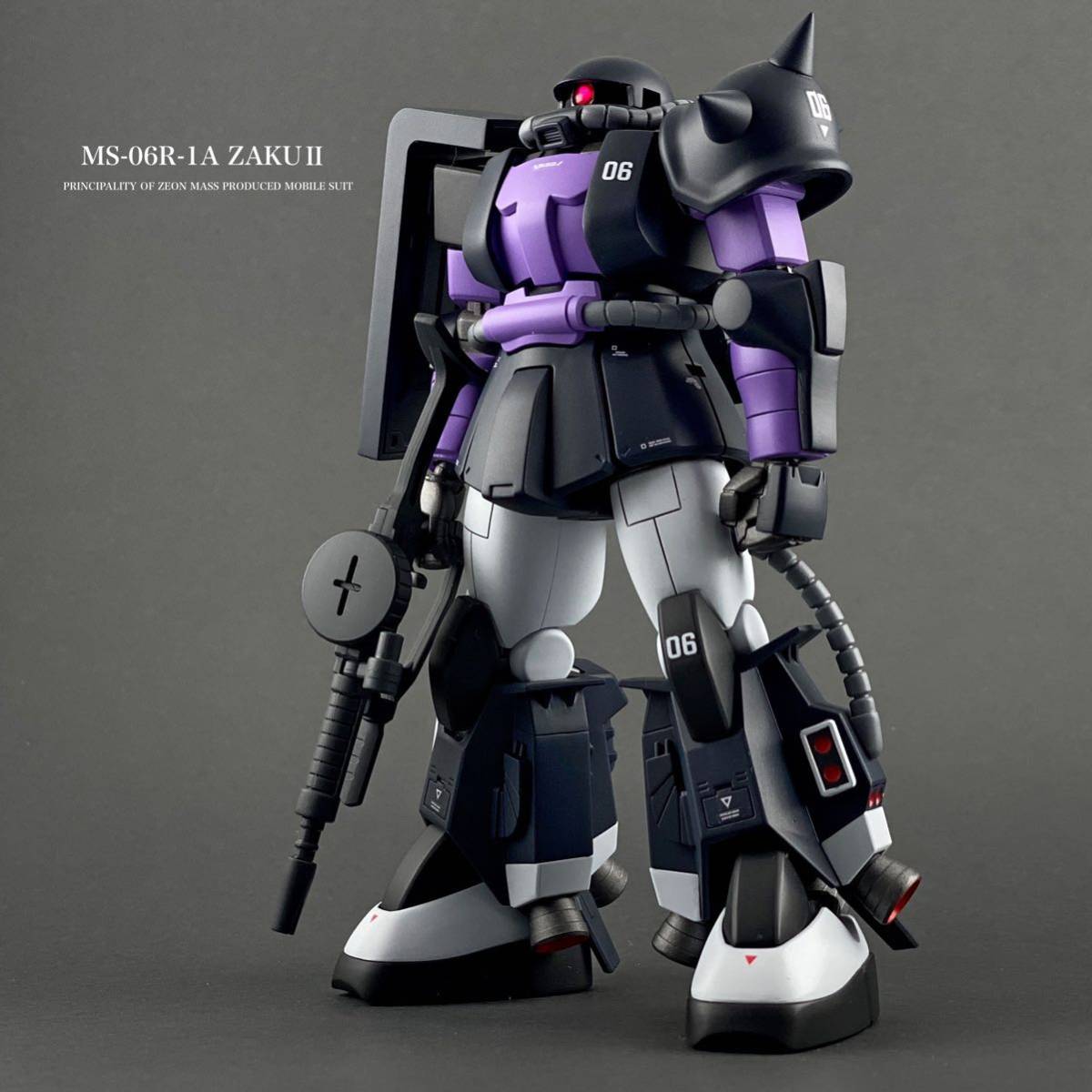Yahoo!オークション - HGUC 1/144 MS-06R-1A 黒い三連星ザク 塗装済 完