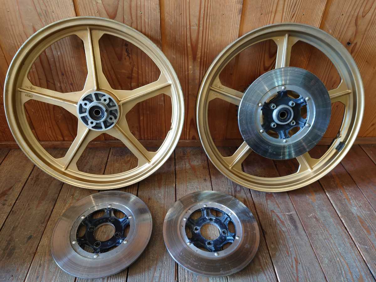 Yahoo!オークション - 希少 美品 CB400F トリプルディスク 当時物 OZ