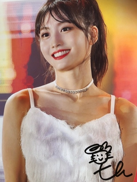 Yahoo!オークション - TWICE モモ 直筆サイン写真