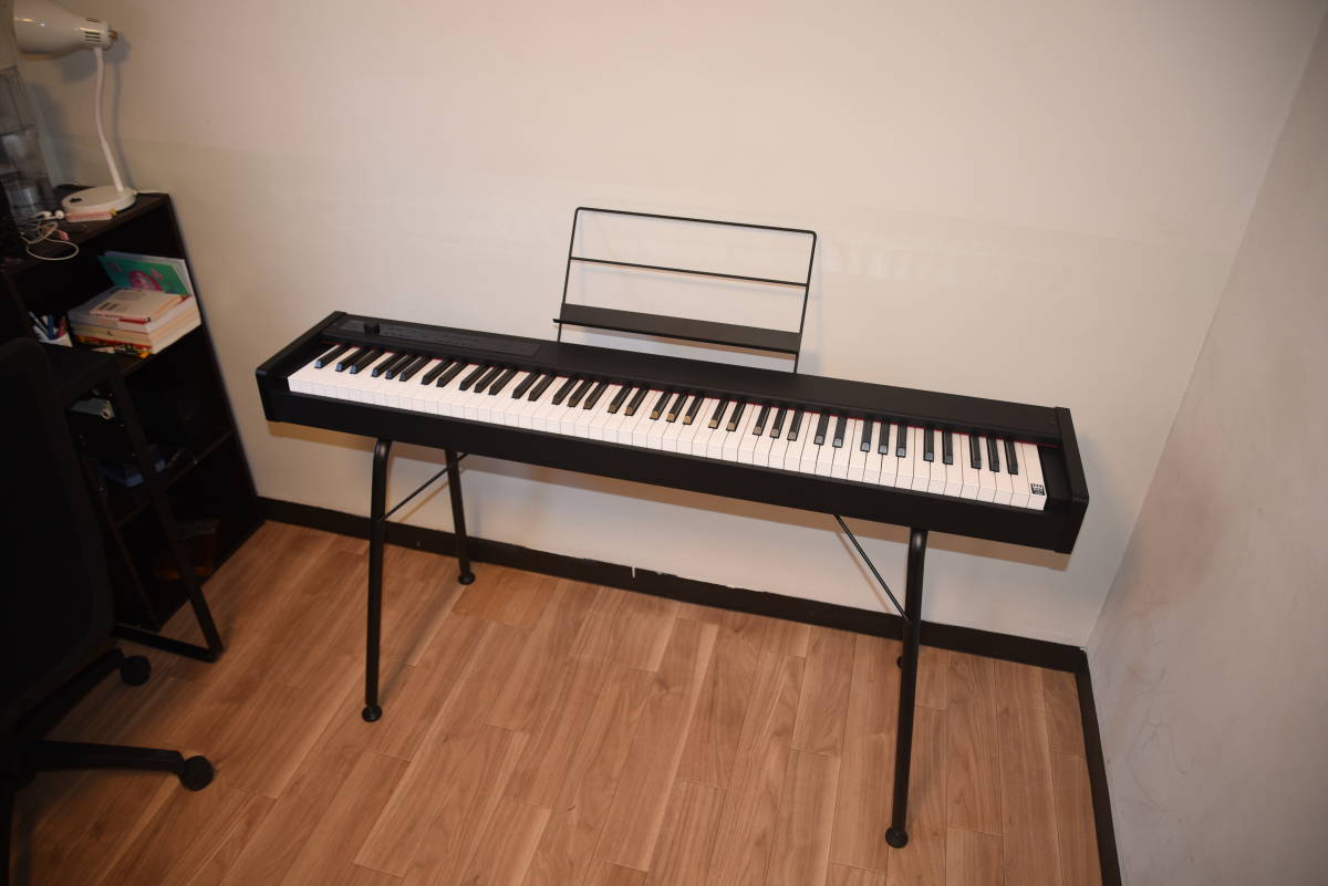 2024年製 美品KORG D1 ブラック 電子ピアノ キーボードスタンド付き