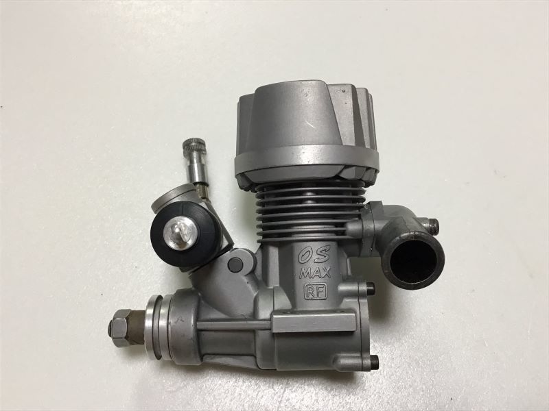 O.S. MAX 21RF-Bと 付属品 Yahoo!オークション - OS MAX-21RF-B エンジン