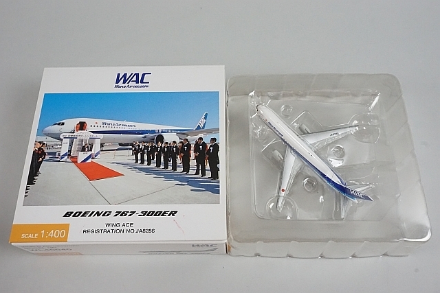 Yahoo!オークション - 全日空商事 1/400 B767-300ER WACワールドエア